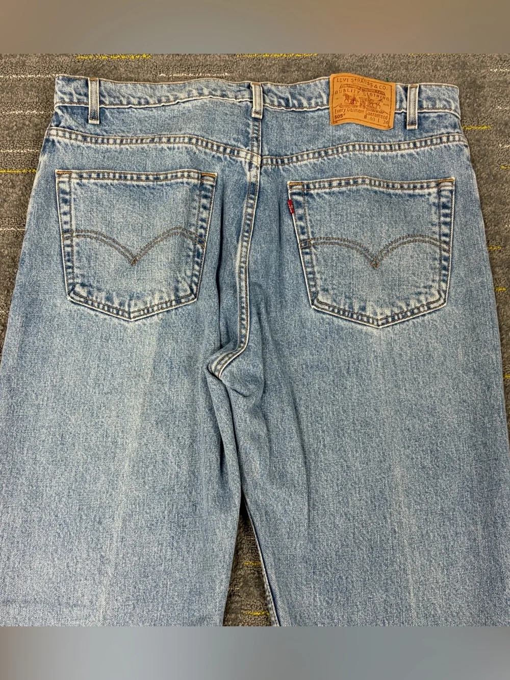 Vintage Levis 505 Mens Regular Fit Straight Leg Jeans Size 40x34 Denim 90s Blue